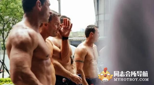 台澳猛男消防员合拍2020最火辣消防月历 时尚型男 第5张