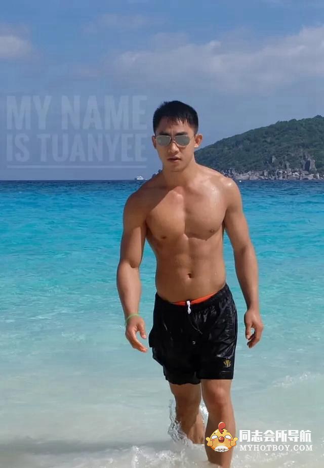 帅气的泰国肌肉帅哥Tuan Yee秀腹肌 时尚型男 第5张