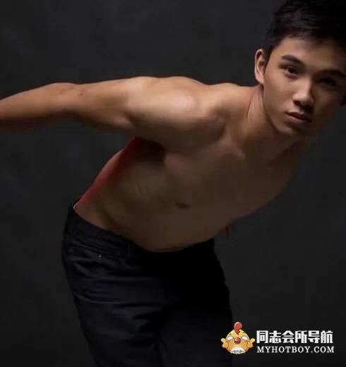 中国男模男体体艺术图片2 精选转载 第3张