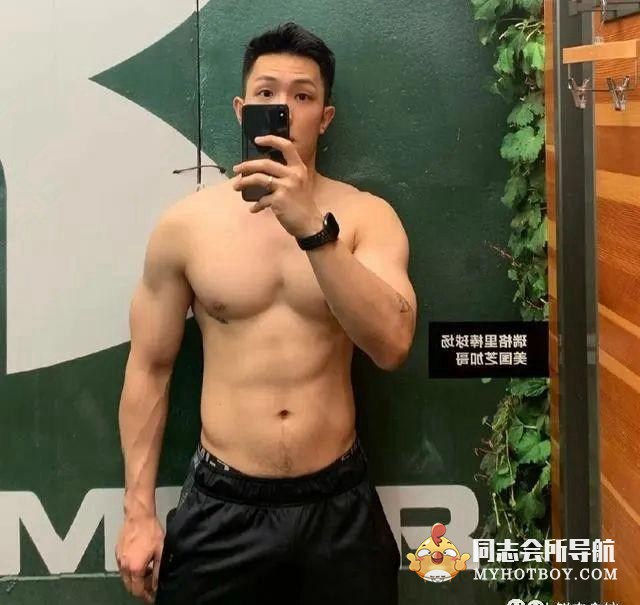 24岁上海超级猩猩男教练，这肌肉太撩了 时尚型男 第25张